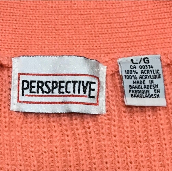 Vintage Perspective Coral Pink Oversized Acrylic V-Neck Cardigan - Picture 3 of 3